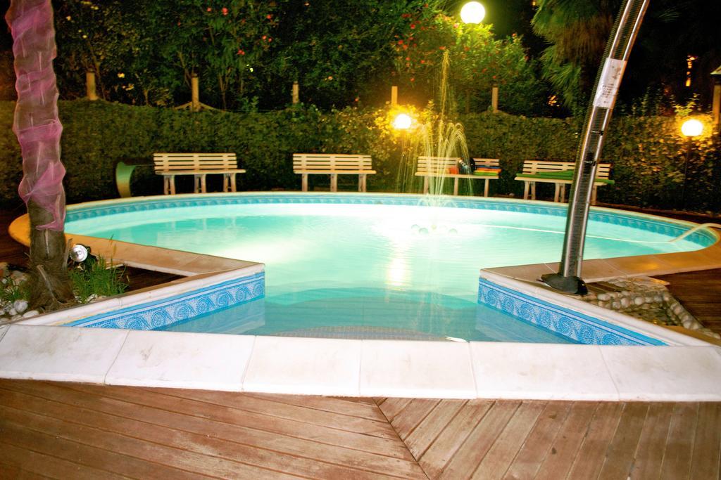 Hotel Bengasi Rimini Luaran gambar