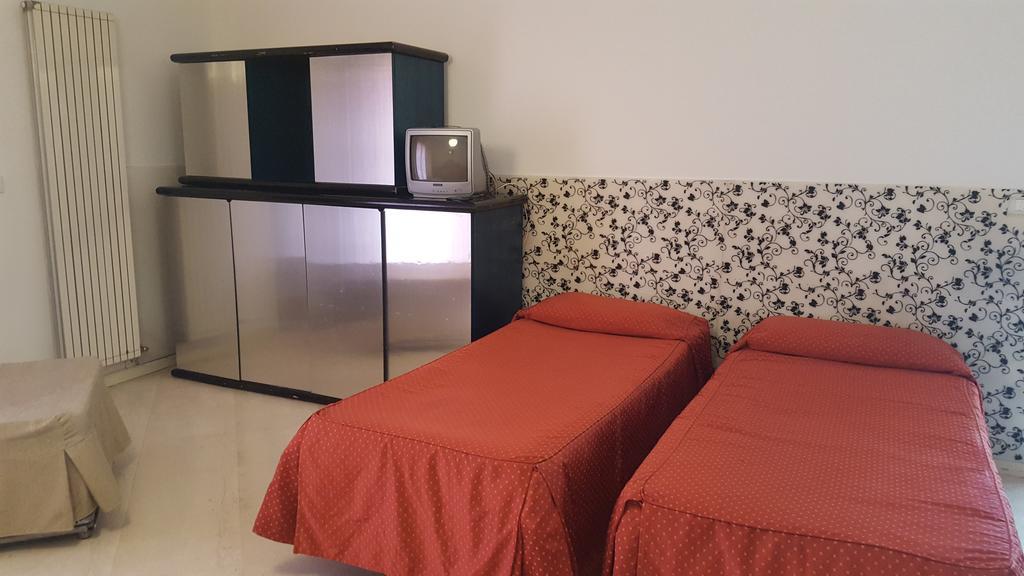 Hotel Bengasi Rimini Luaran gambar