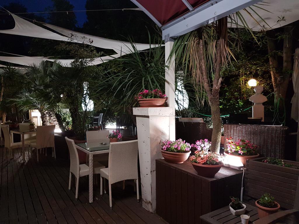 Hotel Bengasi Rimini Luaran gambar