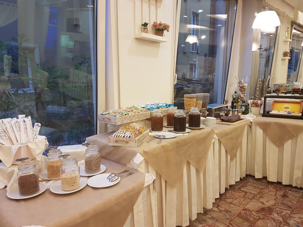 Hotel Bengasi Rimini Luaran gambar